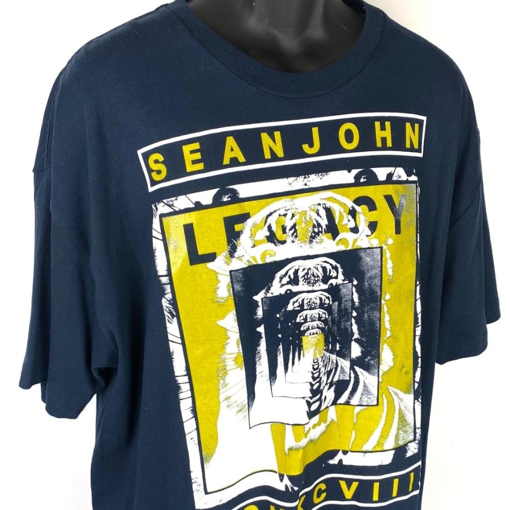 MEN'S NAVY BLUE SEAN JOHN TSHIRT, XL